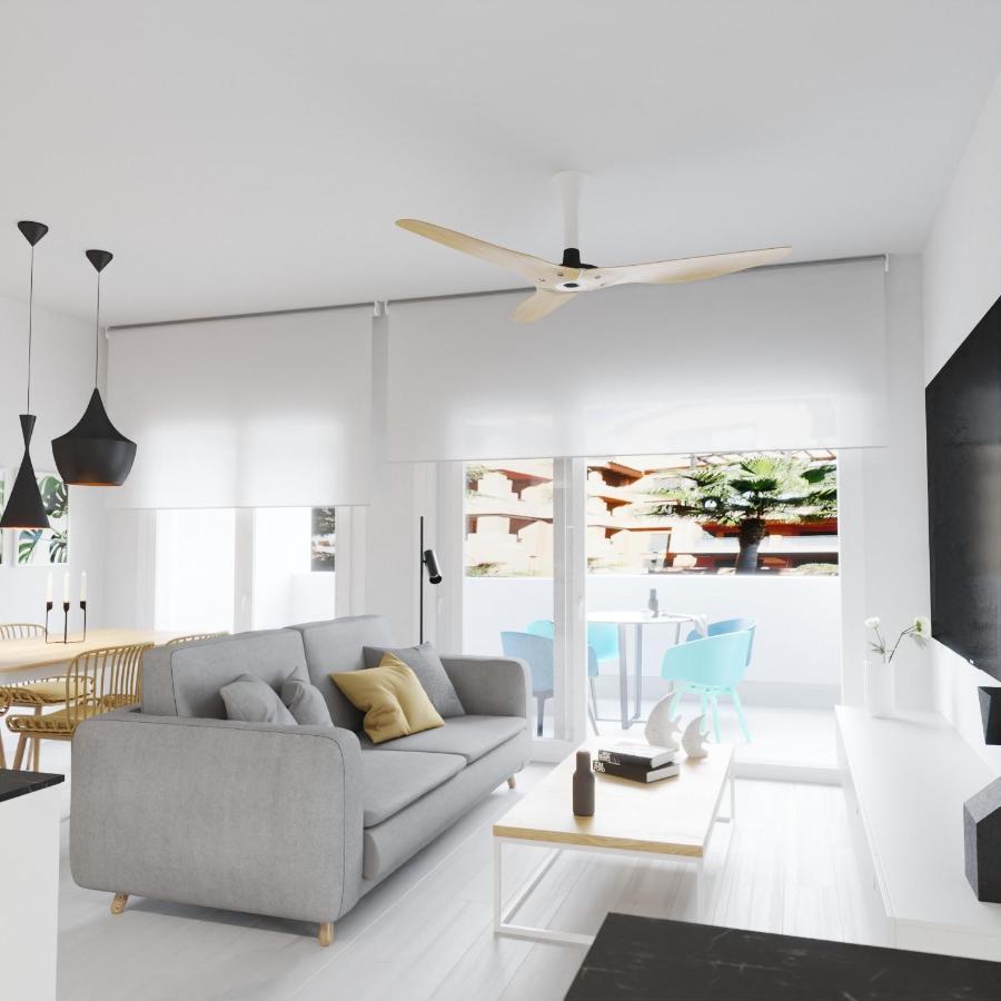 Homity Holidays - Playa Granada - Marina Golf โมตริล ภายนอก รูปภาพ