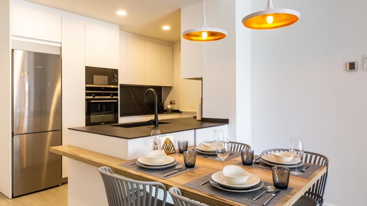 Homity Holidays - Playa Granada - Marina Golf โมตริล ภายนอก รูปภาพ