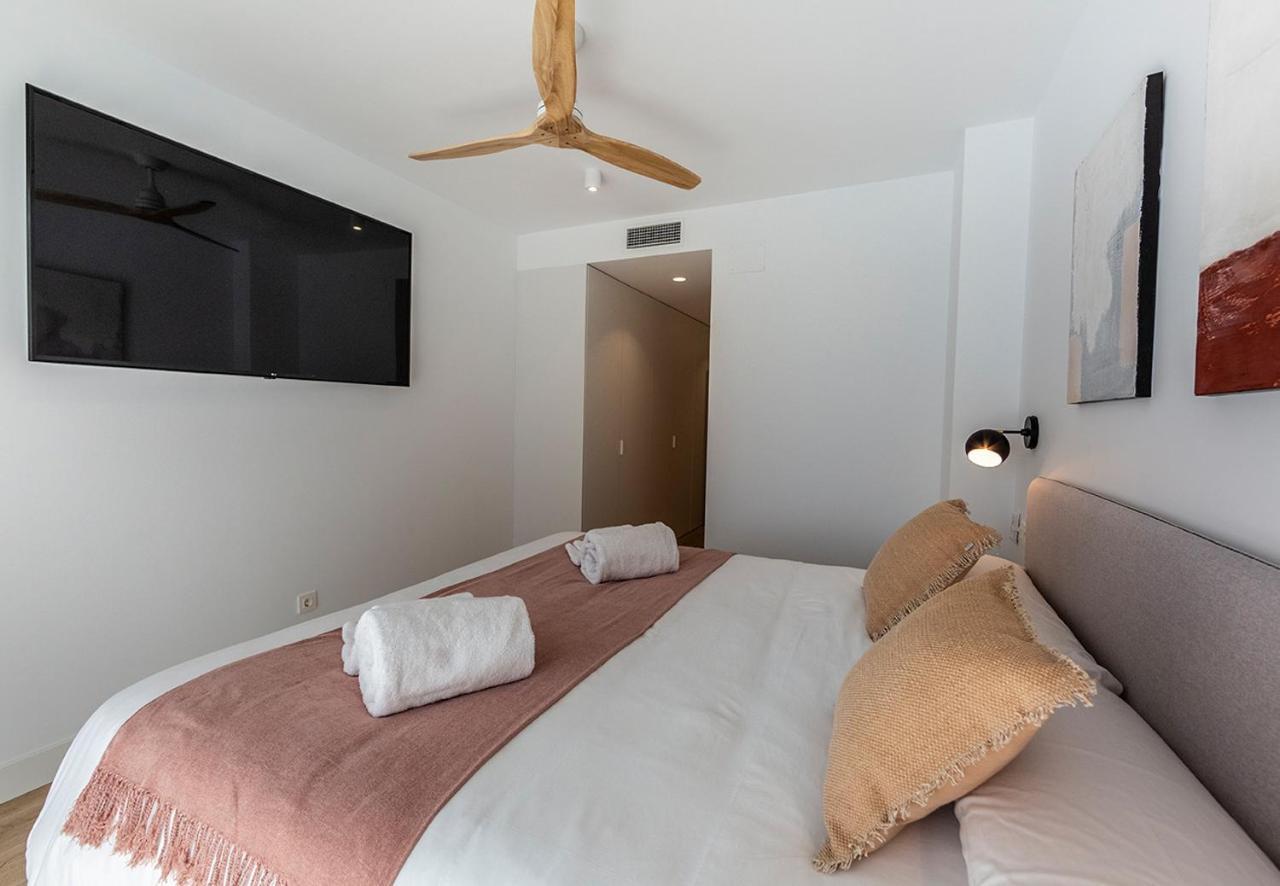 Homity Holidays - Playa Granada - Marina Golf โมตริล ภายนอก รูปภาพ