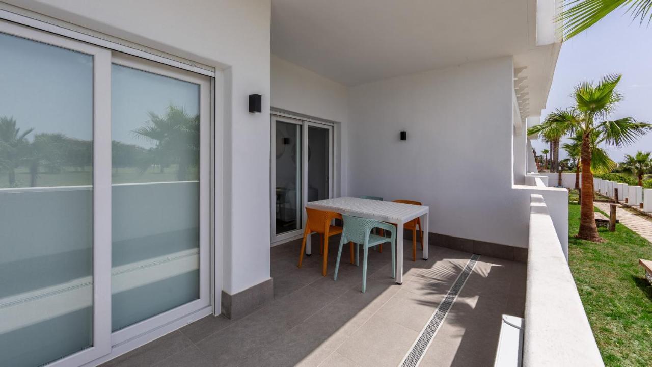 Homity Holidays - Playa Granada - Marina Golf โมตริล ภายนอก รูปภาพ