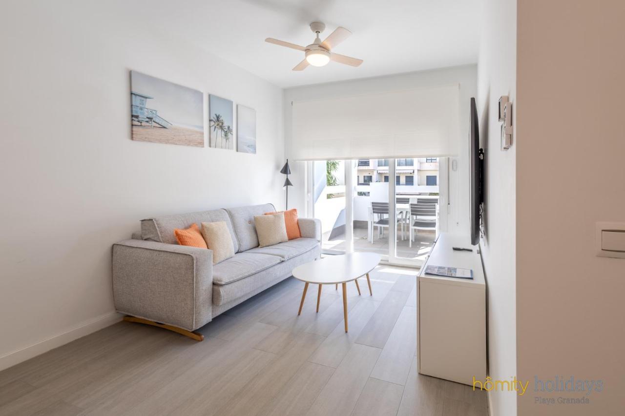 Homity Holidays - Playa Granada - Marina Golf โมตริล ภายนอก รูปภาพ