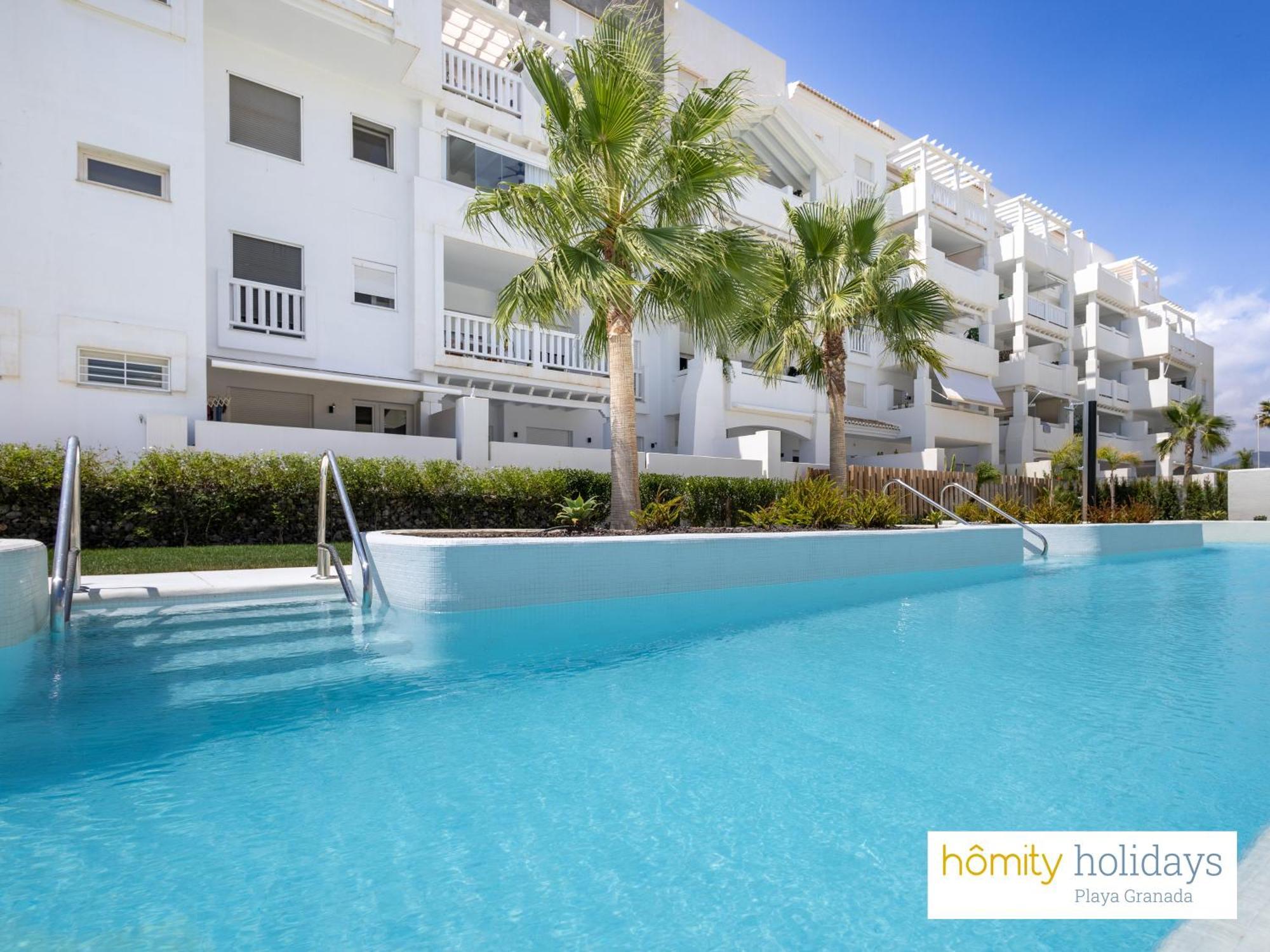 Homity Holidays - Playa Granada - Marina Golf โมตริล ภายนอก รูปภาพ
